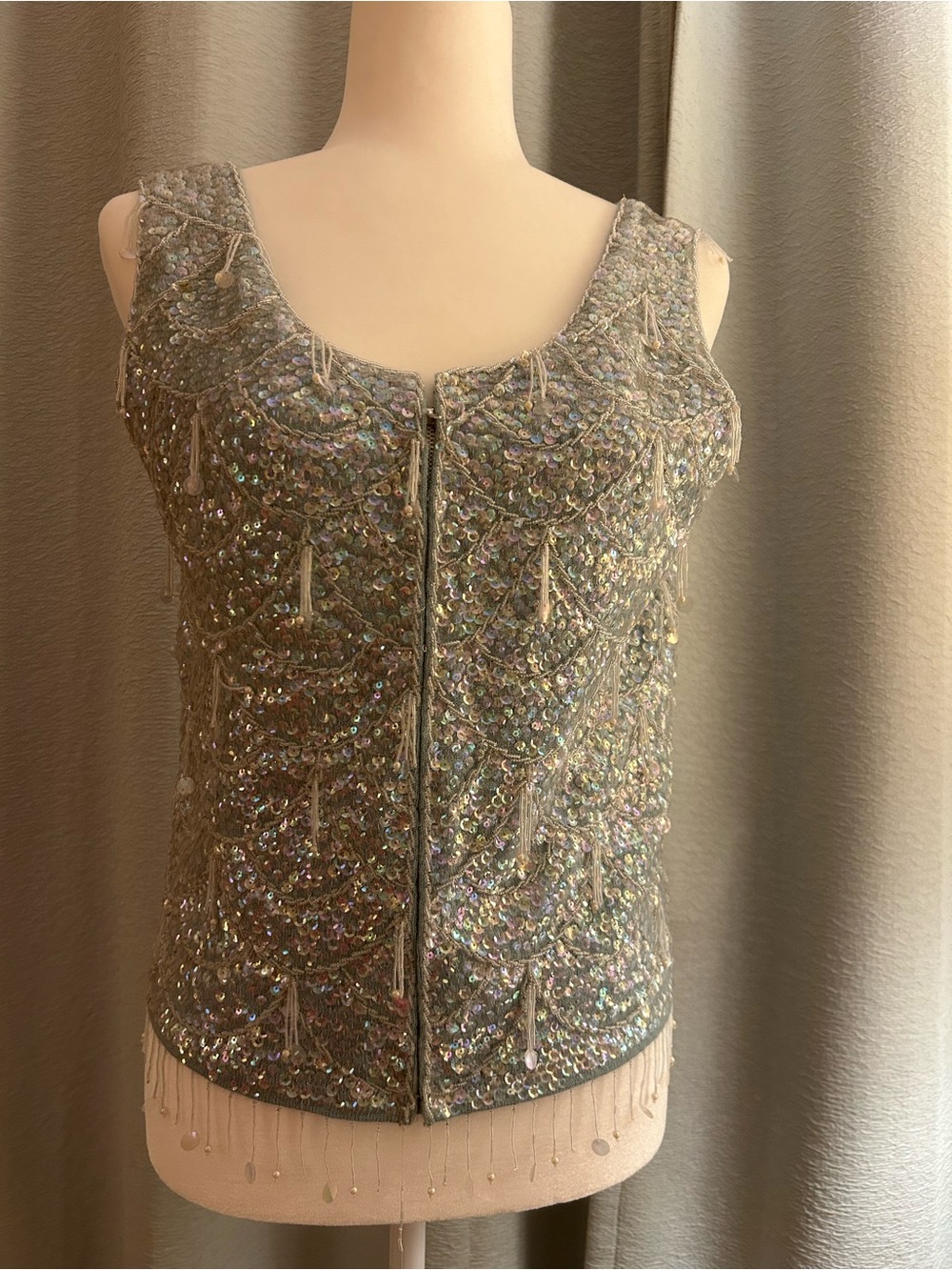 Vintage Imperial Imports Hong Kong Embellished Silver Sequin Sleeveless Vest